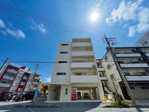 G-RATIS Omoromachi Aparthotel in Naha