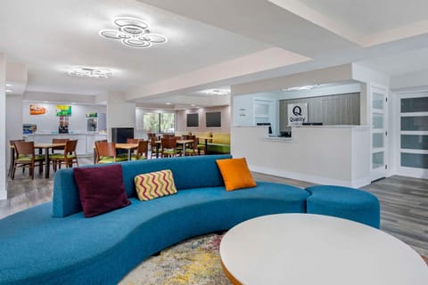 Quality Inn & Suites Orlando East - UCF Area Hotel in Orlando