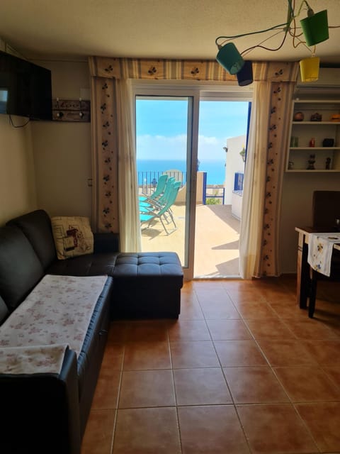 Balcony/Terrace, Living room, Seating area, Sea view