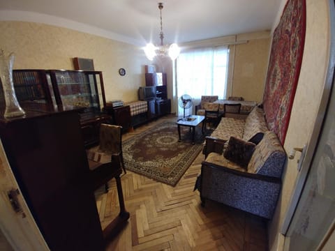 Apartment Vintage Condo in Yerevan