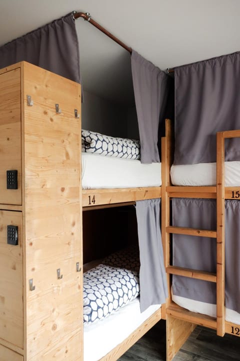 Bed, Bedroom, bunk bed