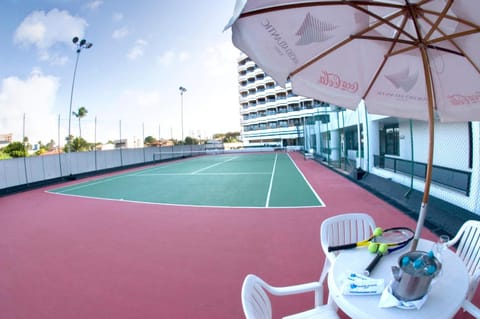 Activities, Tennis court