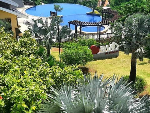 Garden view, Pool view