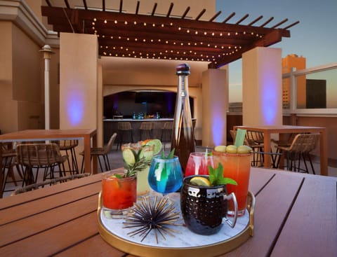 Patio, Restaurant/places to eat