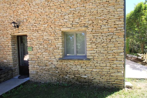 La Caprine House in Gordes