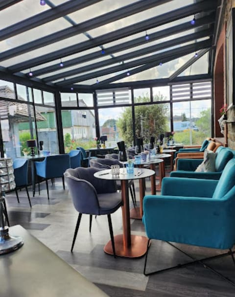 Logis Hôtel Restaurant l'Auberge Normande Hotel in Normandy