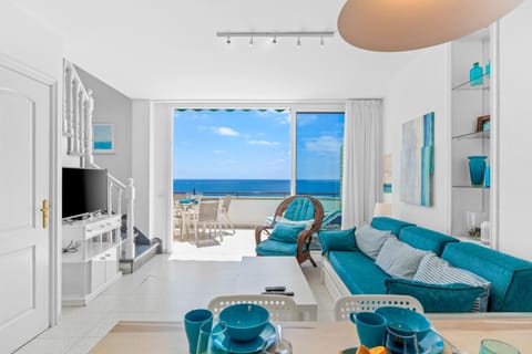 Living room, Sea view