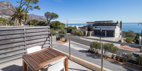 The Crystal Apartments Appartement-Hotel in Camps Bay