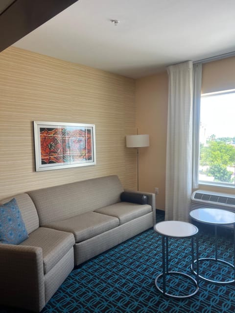 Fairfield Inn & Suites by Marriott Austin Buda Hotel in Buda