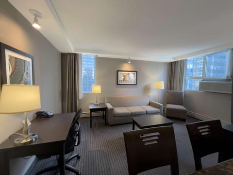 Coast Calgary Downtown Hotel & Suites by APA Hotel in Calgary