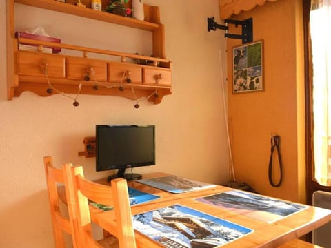 Studio ensoleillé avec balcon Sud, parking, navette, 4 couchages - Le Grand-Bornand - FR-1-241-98 Apartment in Le Grand-Bornand