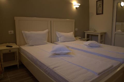 Pensiune Xe-Mar Bed and Breakfast in Timiș County