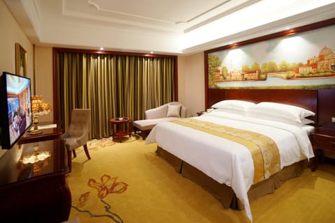 维也纳国际酒店上海浦东机场自贸区店一免费提供浦东机场和迪士尼班车接送 Hotel in Shanghai