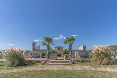 Property building, Garden, Garden view