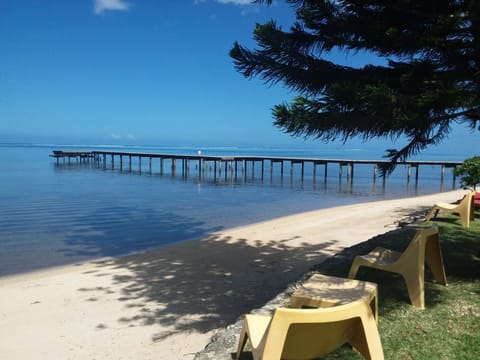 Linareva Moorea Beach Resort Alojamiento y desayuno in Moorea-Maiao