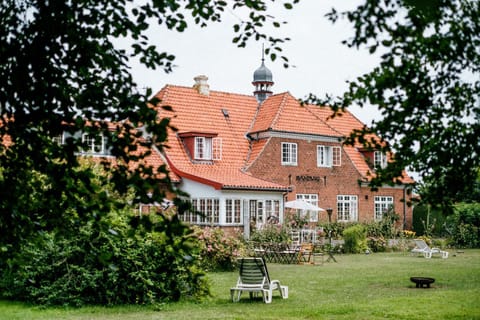 Langebjerg Pension & Spisested Chambre d’hôte in Bornholm
