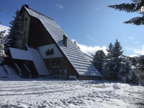 Property building, Winter