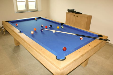 Billiard, Game Room, Evening entertainment, Entertainment