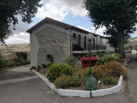 Property building, Facade/entrance, Garden