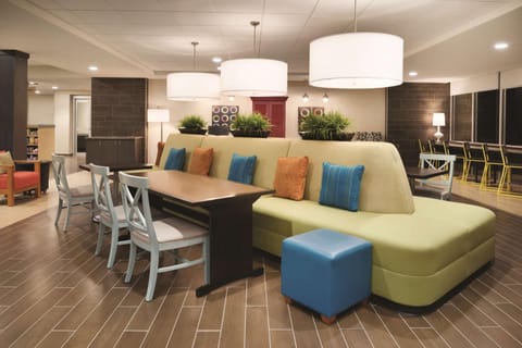 Home2 Suites By Hilton Iowa City Coralville Hotel in Coralville