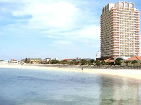 Property building, Facade/entrance, Beach