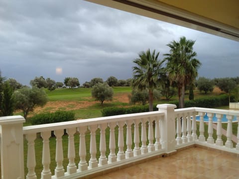 Balcony/Terrace, Garden view