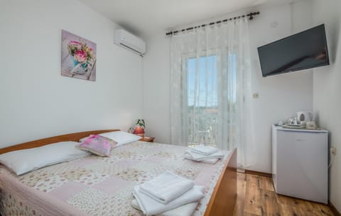 Rooms Valentino Bed and Breakfast in Krk