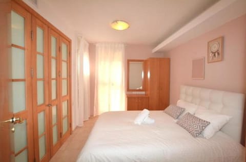 Sweethome26 EILAT Apt with Jaccuzzi / Free Parking Condo in Eilat