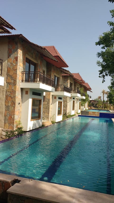 Property building, Pool view, Swimming pool