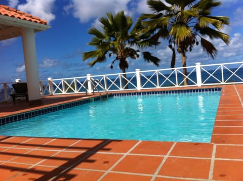 Aloe Villa Chalet in Antigua and Barbuda