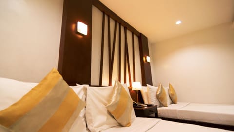 ACL Suites Hotel in Pasig