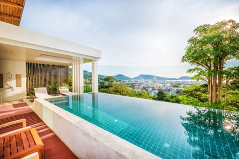 Wyndham Sea Pearl Resort, Phuket Hotel in Patong