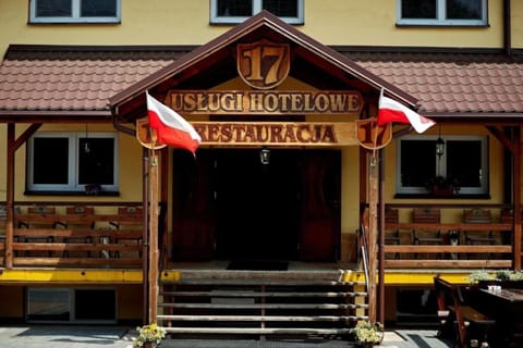 Usługi Hotelowe 17 Zwiedzanie Muzeum Kresów Gratis Vacation rental in Masovian Voivodeship