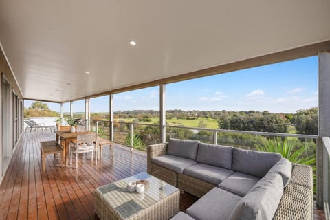 Balcony/Terrace, Seating area, Dining area