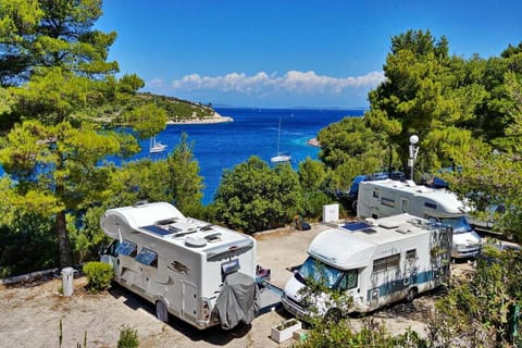 Day, Natural landscape