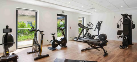 People, Fitness centre/facilities