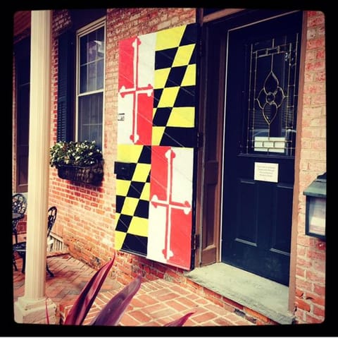 Facade/entrance, Street view