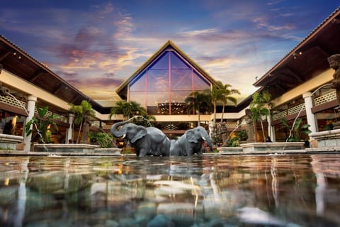 Universal's Loews Royal Pacific Resort Resort in Orlando