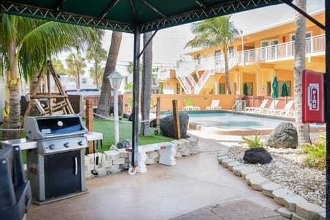Windjammer Resort and Beach Club Resort in Lauderdale-by-the-Sea