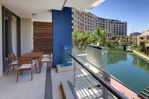 Lawhill Luxury Apartments - V & A Waterfront Condo in Cape Town