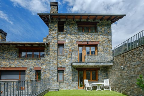 Quiet House Sa Calma House in Andorra
