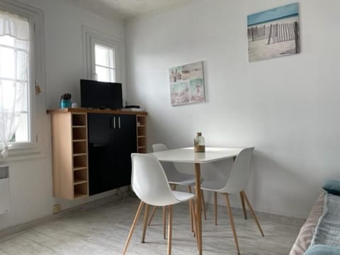 Appartement proche plage et commerces Apartamento in Royan