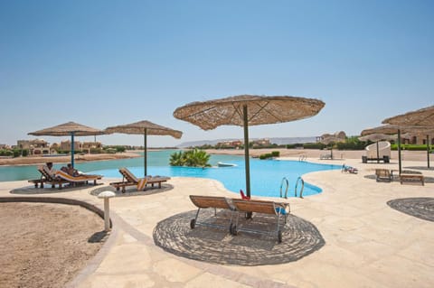 Apartment Overlooking Pool & Lagoon for Rent in Sabina El Gouna Egypt Condo in Hurghada
