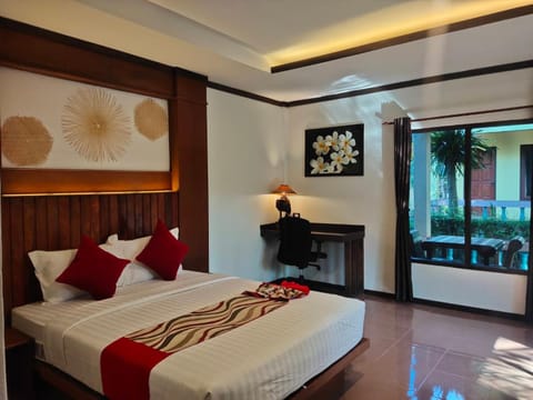 Lanta Riviera Resort - SHA Extra Plus Resort in Sala Dan