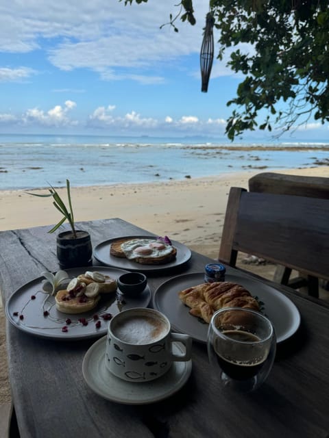 Coffee/tea facilities, Food and drinks, Beach, Food, Sea view, Breakfast