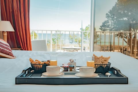 Balcony/Terrace, Breakfast