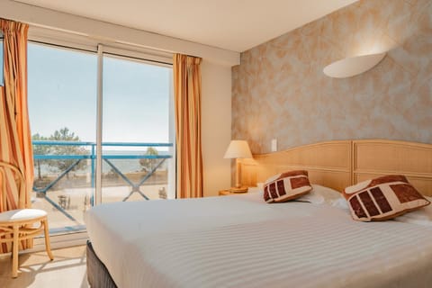 Bed, View (from property/room)