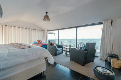 Natural landscape, Balcony/Terrace, Photo of the whole room, Bedroom, Sea view