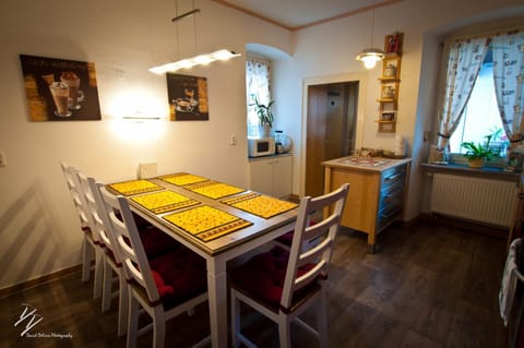 Dining area, Communal kitchen