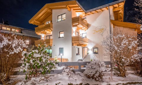 Facade/entrance, Winter